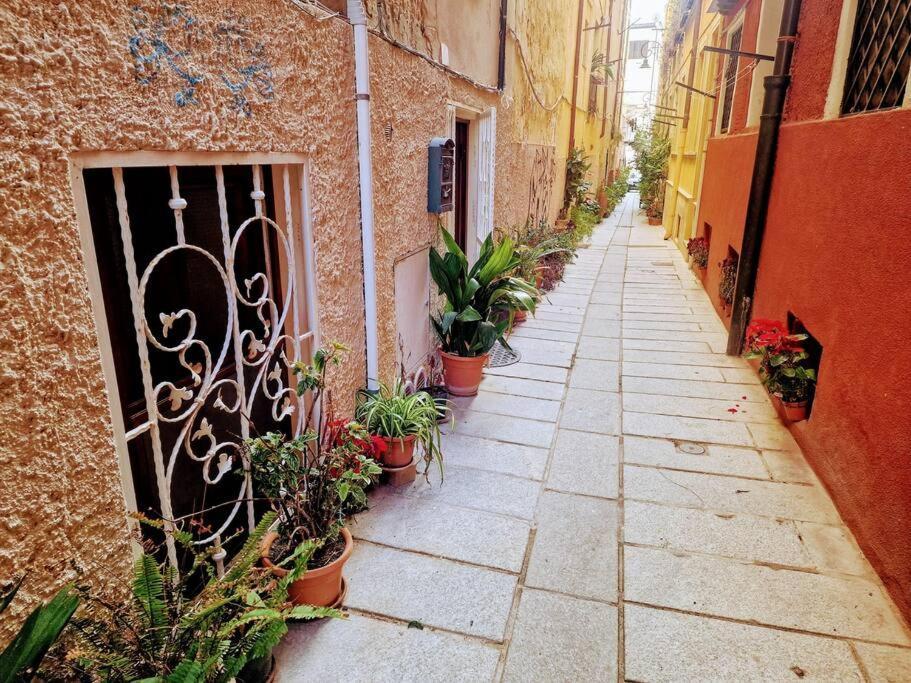 Casa Vacanza Castello Cagliari Eksteriør bilde